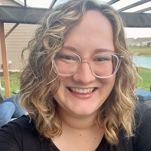 Meet your Posher, Catherine